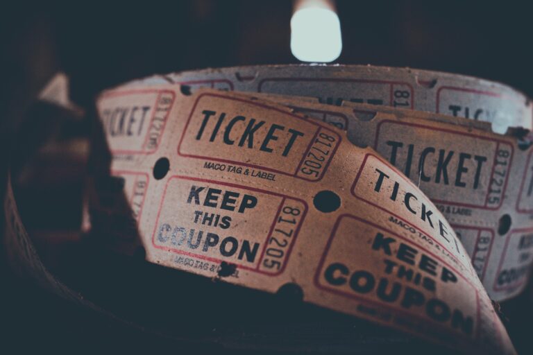 igorovsyannykov-ticket-2974645_1920